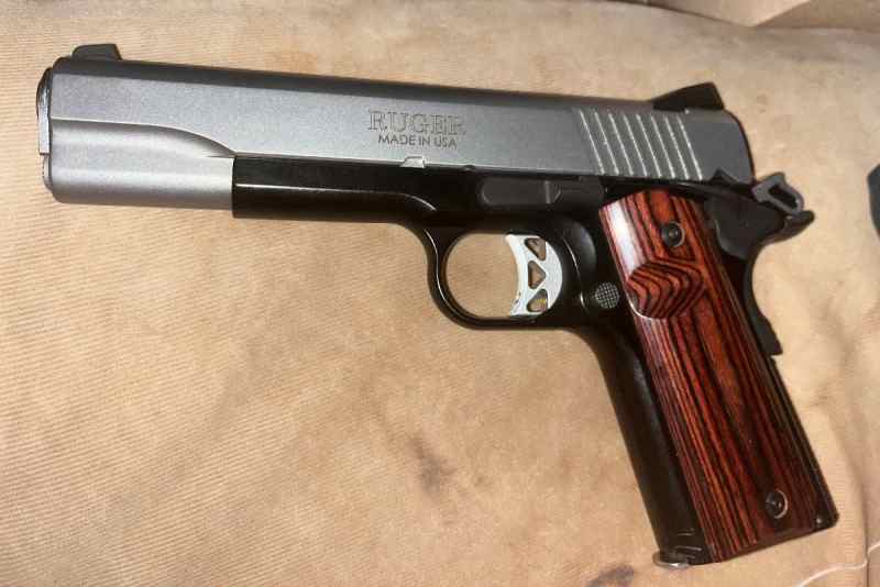 Ruger SR1911 .45 pistol w/wood grips