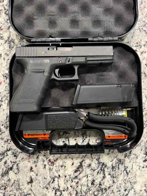 Glock 20 gen4 10mm 