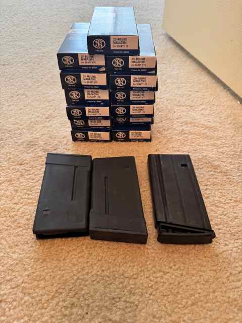 Scar 17s black 20 round magazines lot of 16