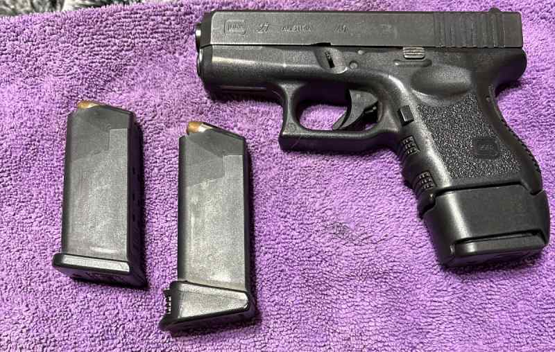 Glock 27 FS or FT 