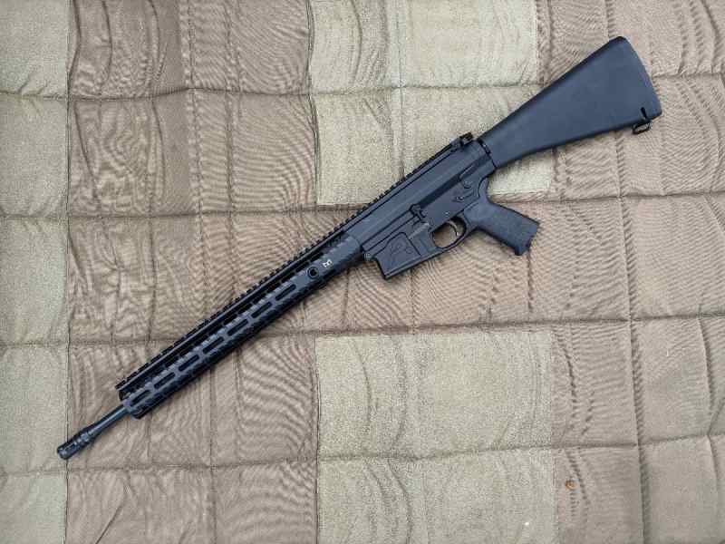 Aero precision 308 AR10 18”