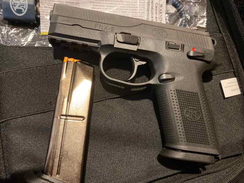 FNX-9