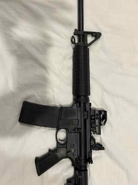 Smith &amp; Wesson M&amp;P 15