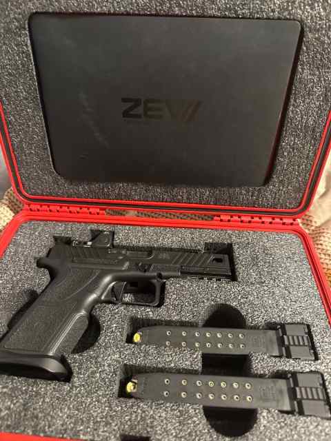 Zev OZ9 with RMR