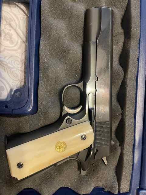 Colt 38 super 