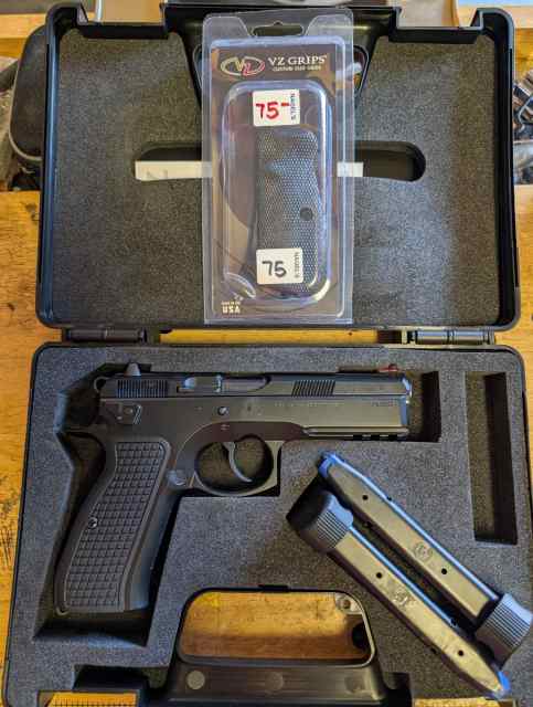 CZ 75 SP-01 Tactical 9mm