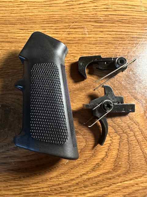 Colt FCG &amp; A2 Pistol Grip Package. 