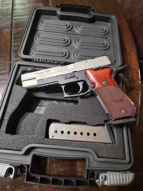 Sig P220 Match SAO 45 acp