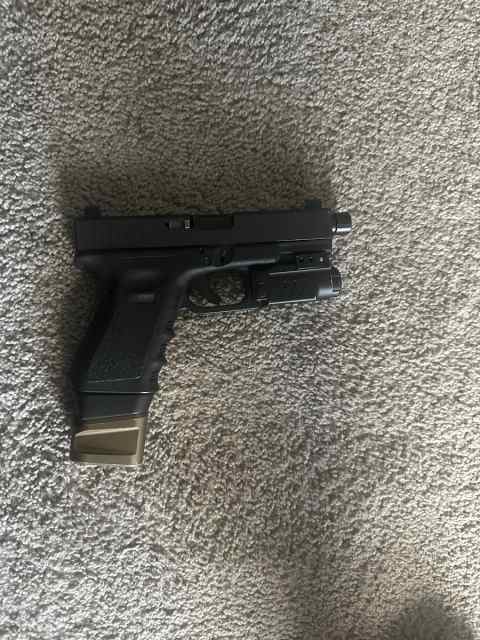 GLOCK 19 WITH CUSTOM SLIDE