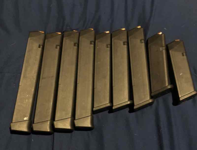 Glock 9mm mags 140 🎄