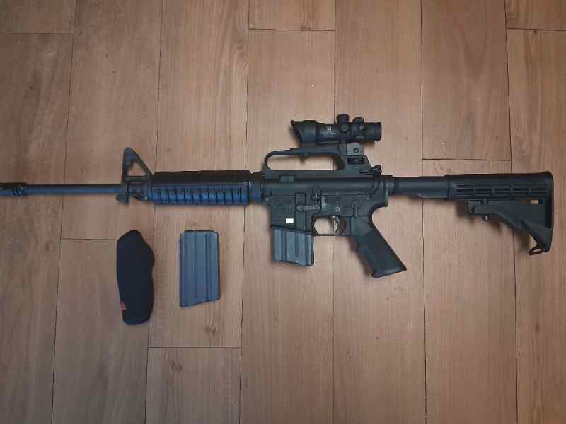 pre-ban govt only AR-15 with ACOG