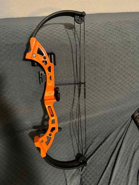 Baer Youth Model Bow-never used. 