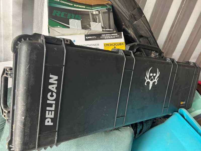 Pelican 1750 long gun case