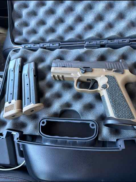Sig P320