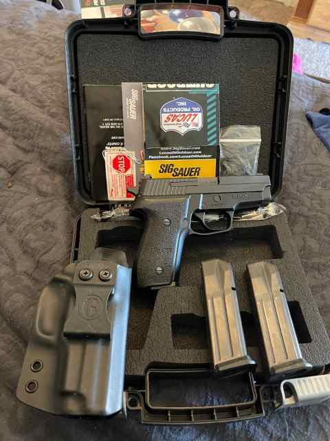 LNIB Sig Sauer M11a1