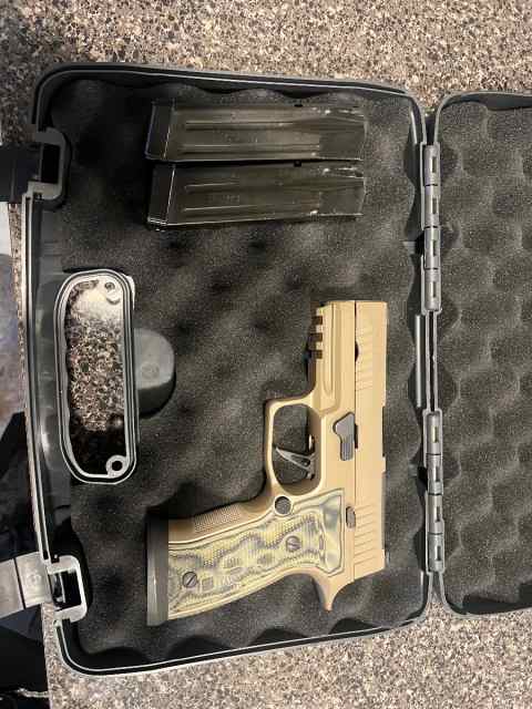 P320 AXG Scorpion