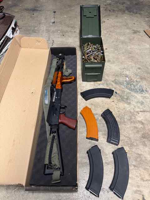 WTT for Colt SOCOM/Century AP5