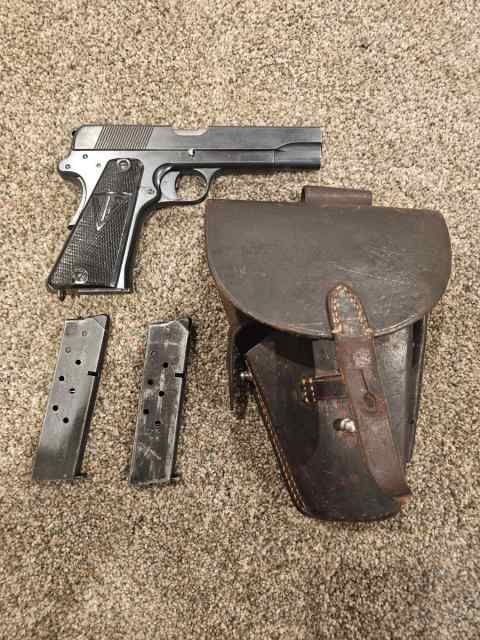 1938 Radom VIS 9mm from dead Nazi officer