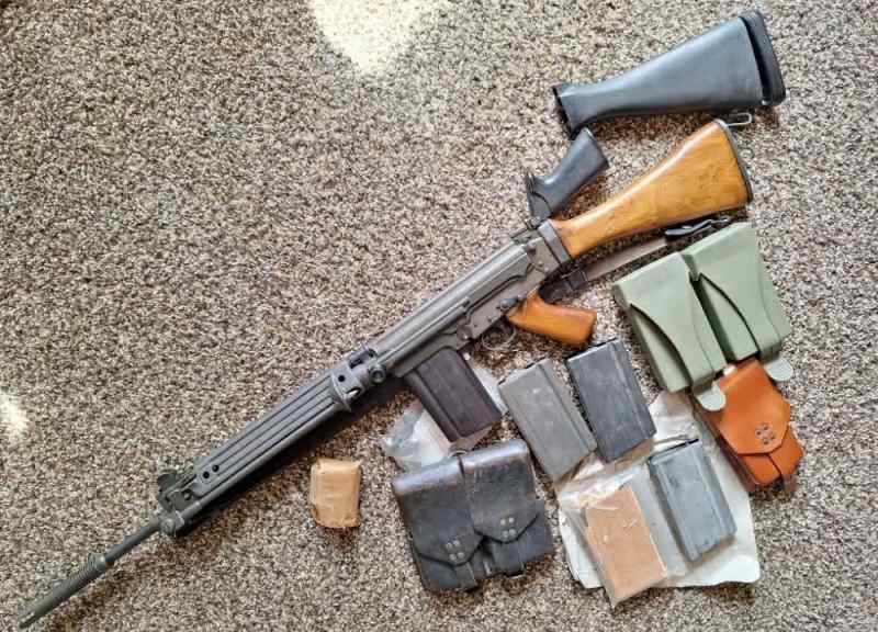 FNFAL STG58 DSA LMT forged, several accessories