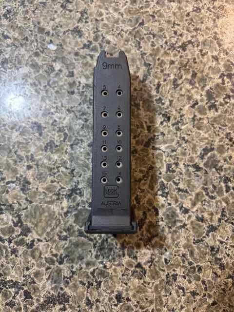 WTS Glock 19 Magazine 15 Round