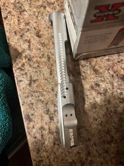 Y/M bolt carrier