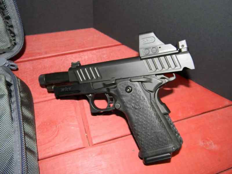 Staccato C2 Threaded Barrel 9MM W/Holosun 508T