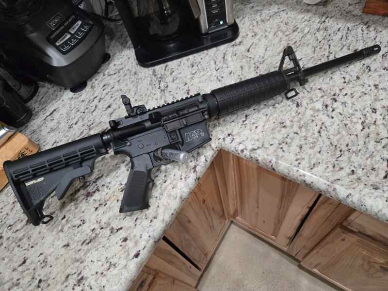 Smith &amp; Wesson M&amp;P 15 Sport II 