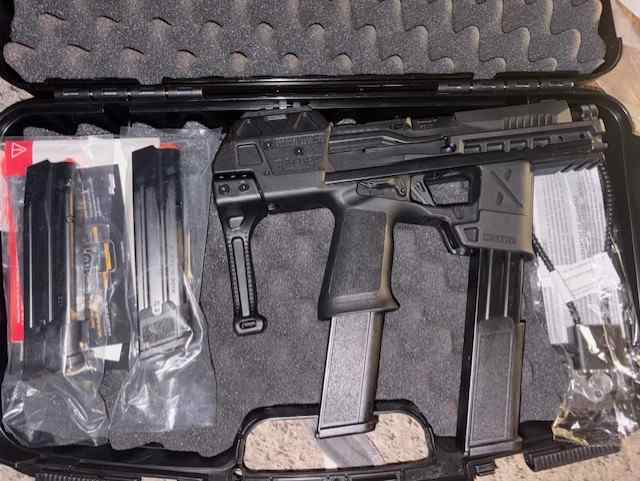 NIB Sig P320 9mm Flux Raider Legion Silencerco Brl