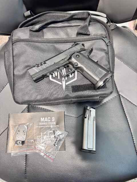 Like New Mac 9 DS Comp 4.25” 2011 9mm W/ 2 Mags