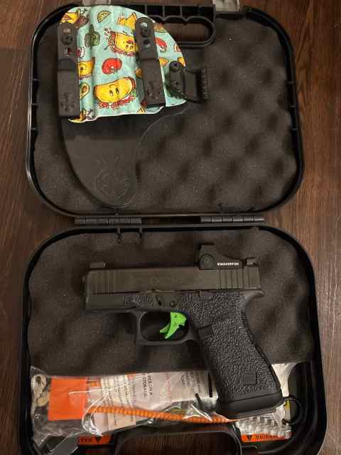 Glock 43X MOS with mods, Crossbreed holster