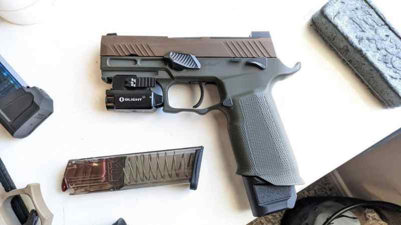 Sig Sauer M18 w/Icarus Precision Frame