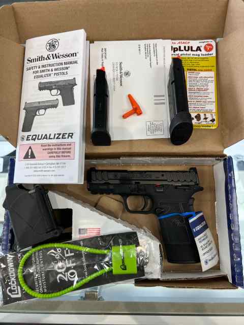 S&amp;W Equalizer 9MM (WARF ARMS) BRAND NEW