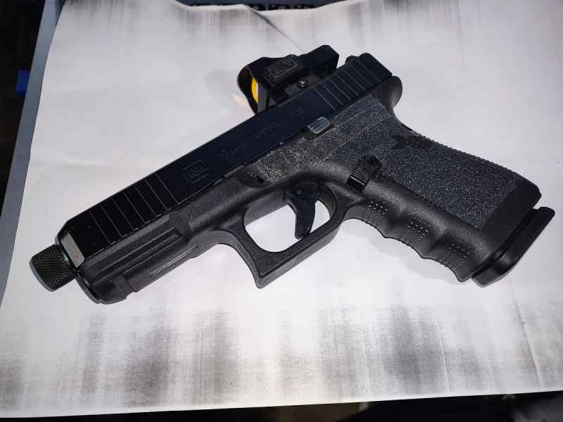 Glock 19 Gen 5 MOS Meprolight microRDS sight 