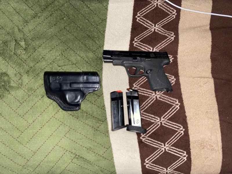 Smith&amp;Wesson M&amp;P9 SHIELD PLUS PERFORMANCE CENTER
