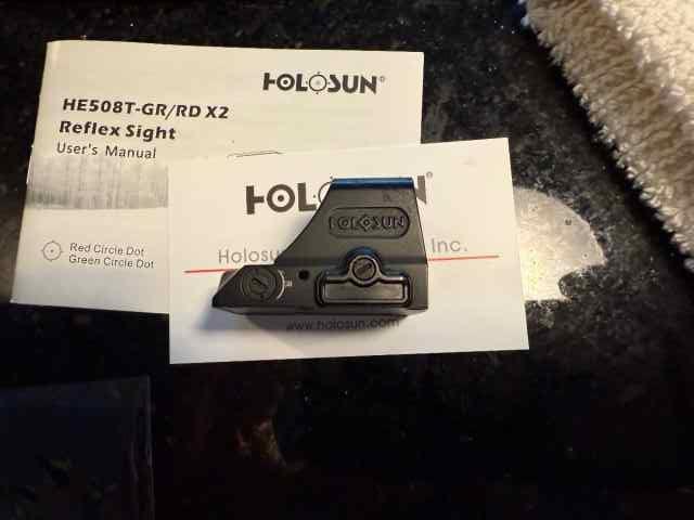 Holosun 508T x2 green w/irons