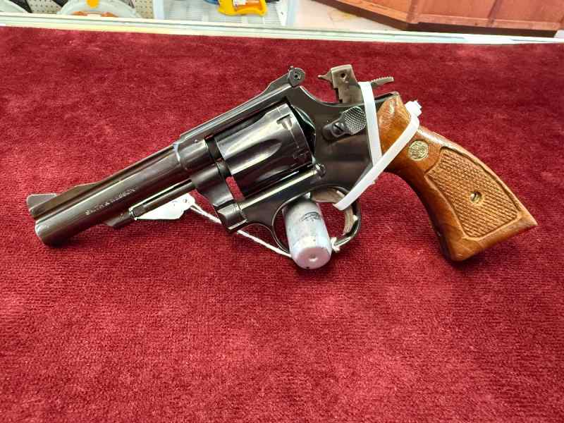 Smith &amp; Wesson 15-4 