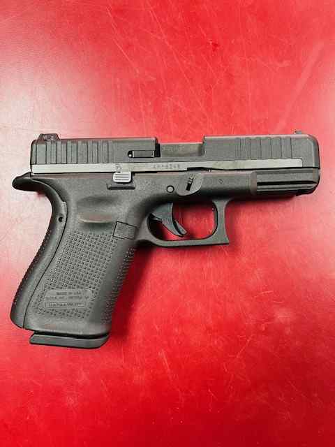 GLOCK 44 - G44 .22 LR Rimfire Pistol