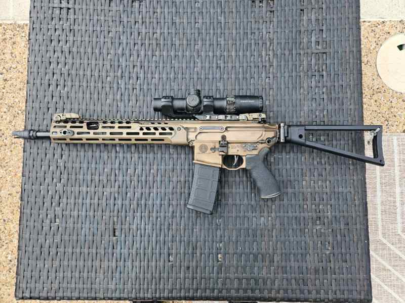 16&quot; 5.56 Sig Spear LT w/Primary Arms 1-10x
