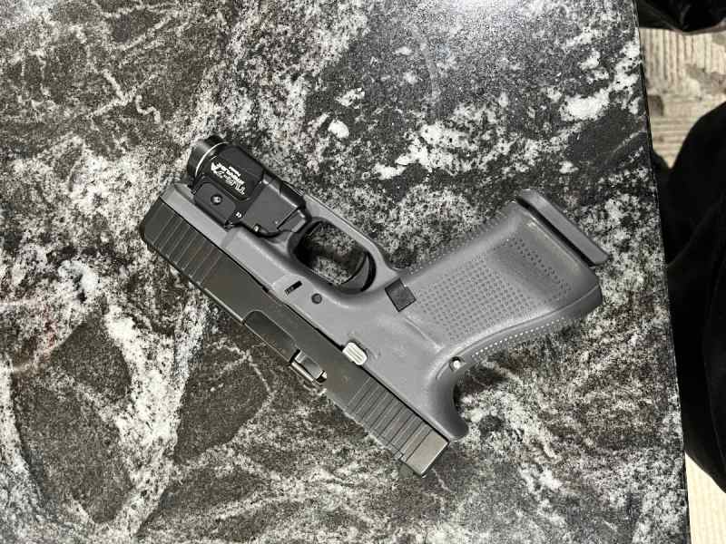 Glock 19