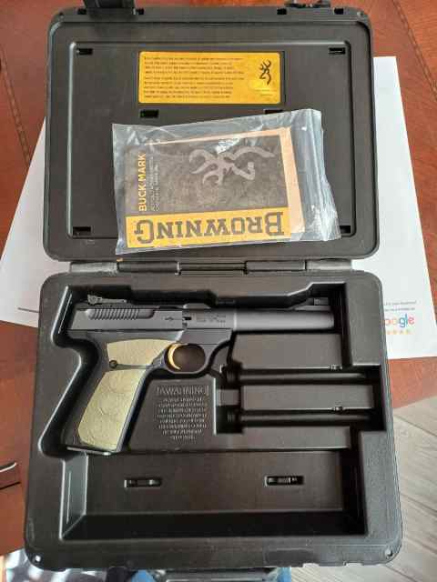 Browning Buckmark Camper UFX 22lr
