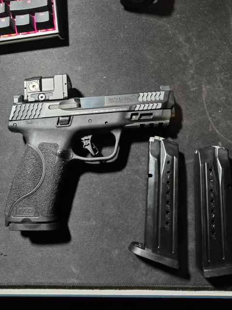 S&amp;w m&amp;p m2.0 LE acro