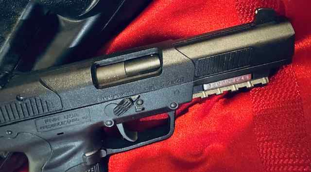FN 4.jpg