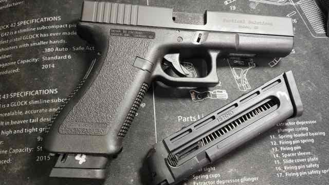 Glock 17/22 Gen 3 .22LR