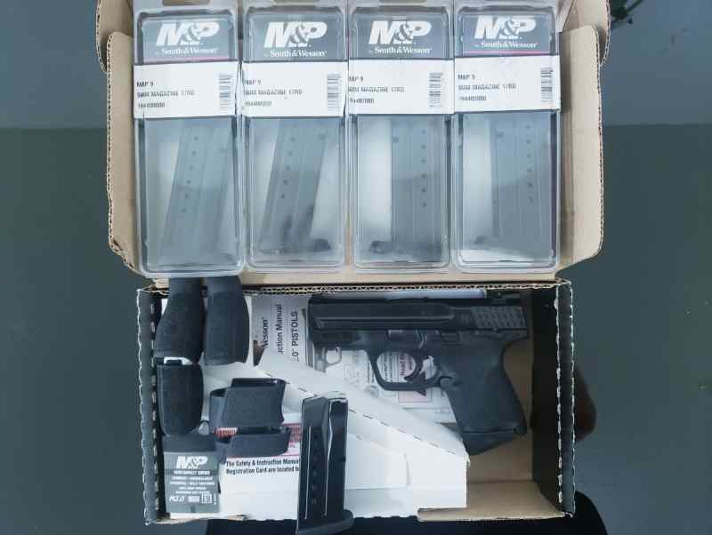 Smith and Wesson M&amp;P 9 2.0 Subcompact 