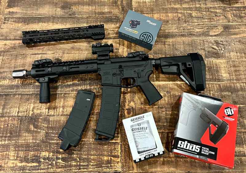 $**FS PSA 10.5” Slant 300 Blk-out w/extras**$