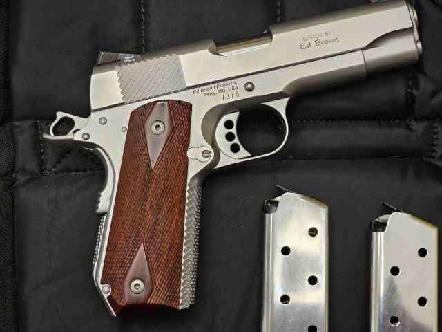 New ED BROWN KOBRA CARRY .45 ACP w /2 Mags