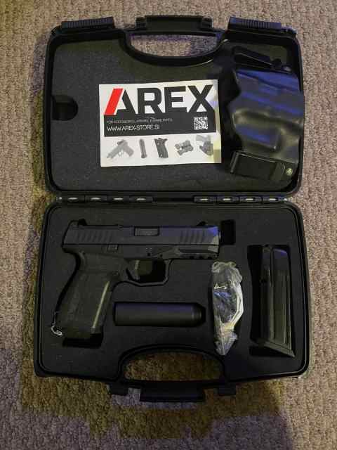 Arex delta gen 2 M 9mm +extras 