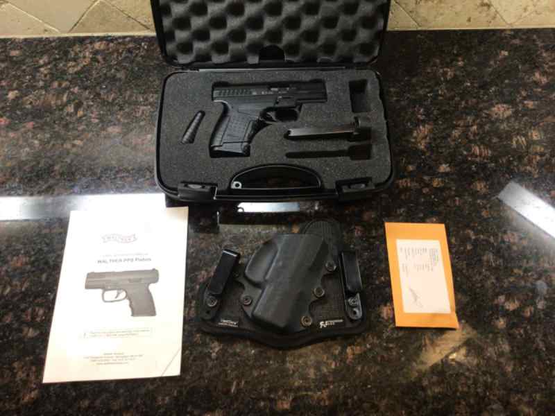 Walther PPS M1 9mm With Stealthgear IWB Holster