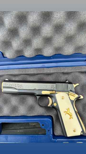 Colt 1911 Series 70 high gloss blue and gold 