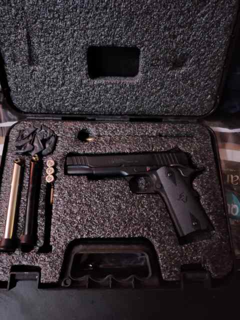 PT 1911 (Taurus) 45. ACP